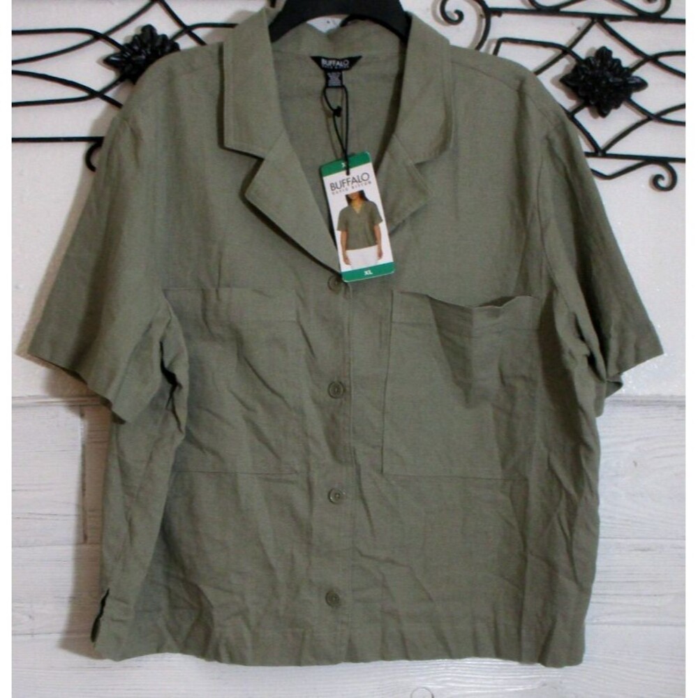 Buffalo Women's Linen Blend Top Size XL Short Sleeve Oilive Green